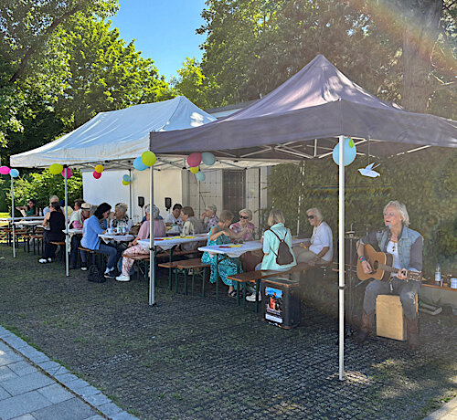 Frühlingsfest im Haus der Begegnung – Demokratie und Gemeinschaft im Mittelpunkt